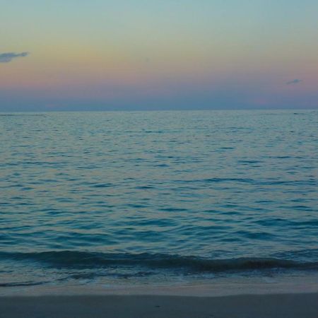 Little Corn Island Beach And Bungalow Exteriér fotografie