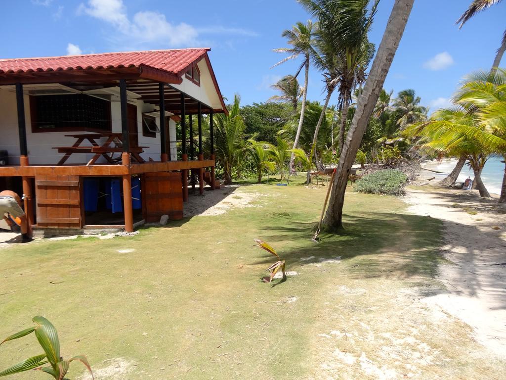Little Corn Island Beach And Bungalow Pokoj fotografie