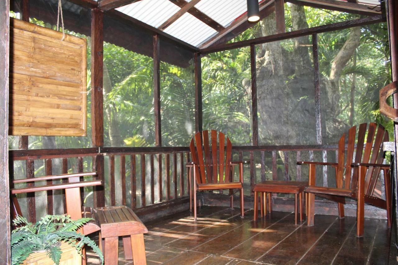 Little Corn Island Beach And Bungalow Exteriér fotografie