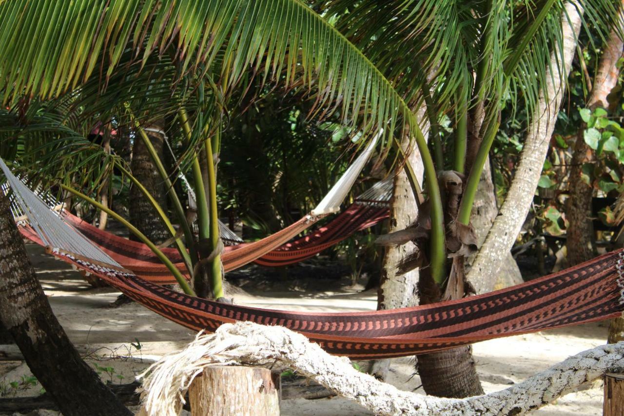 Little Corn Island Beach And Bungalow Exteriér fotografie