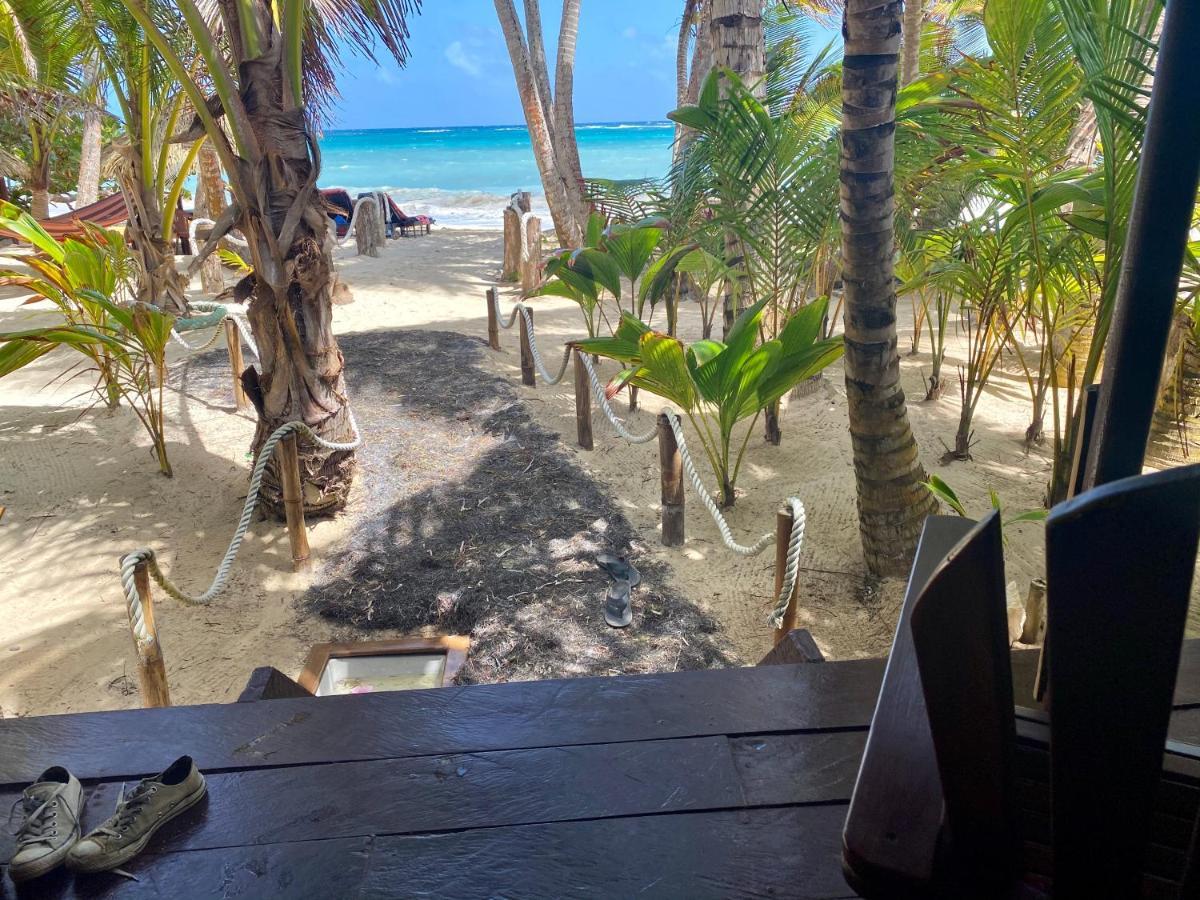 Little Corn Island Beach And Bungalow Exteriér fotografie