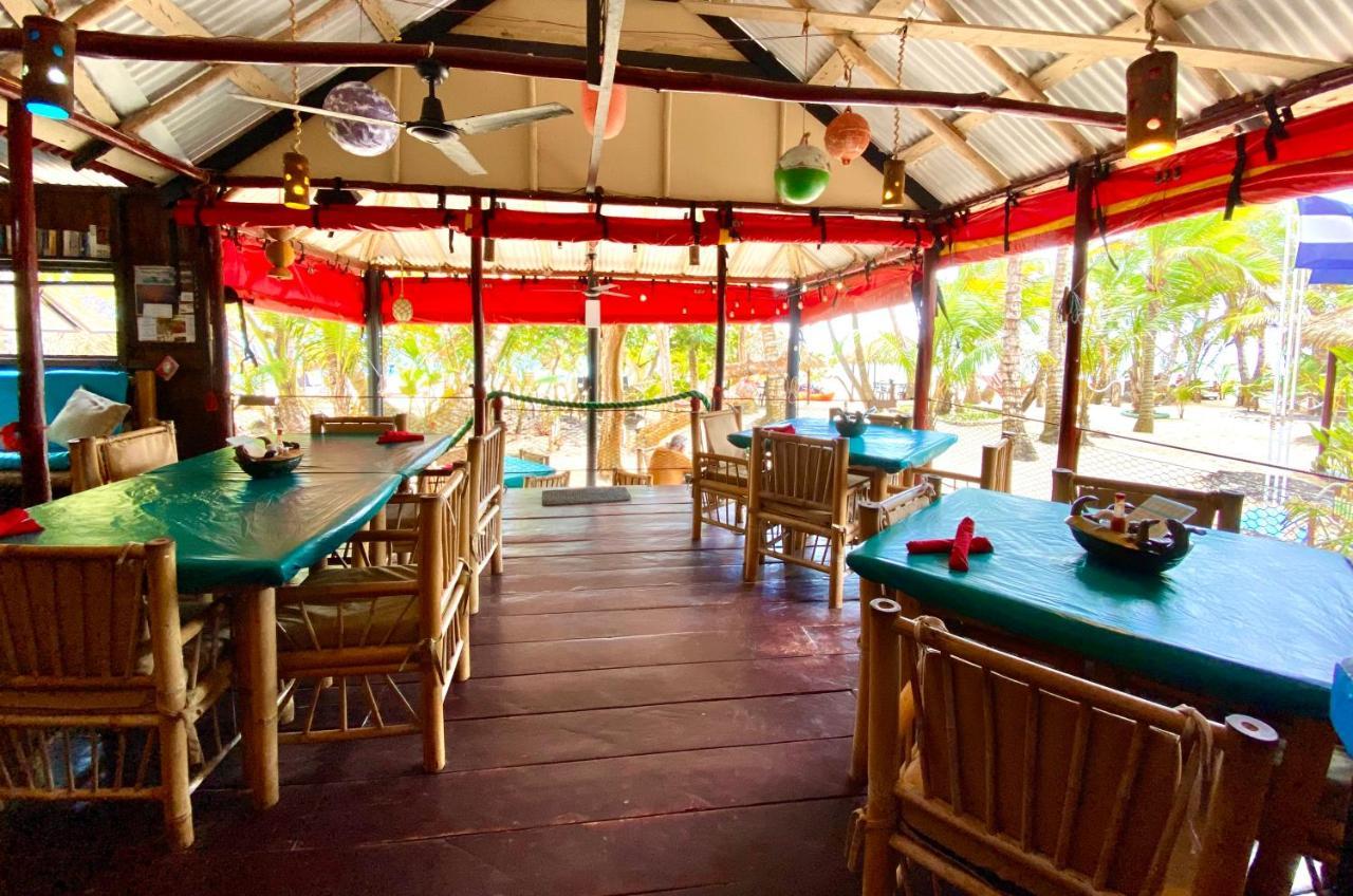 Little Corn Island Beach And Bungalow Exteriér fotografie